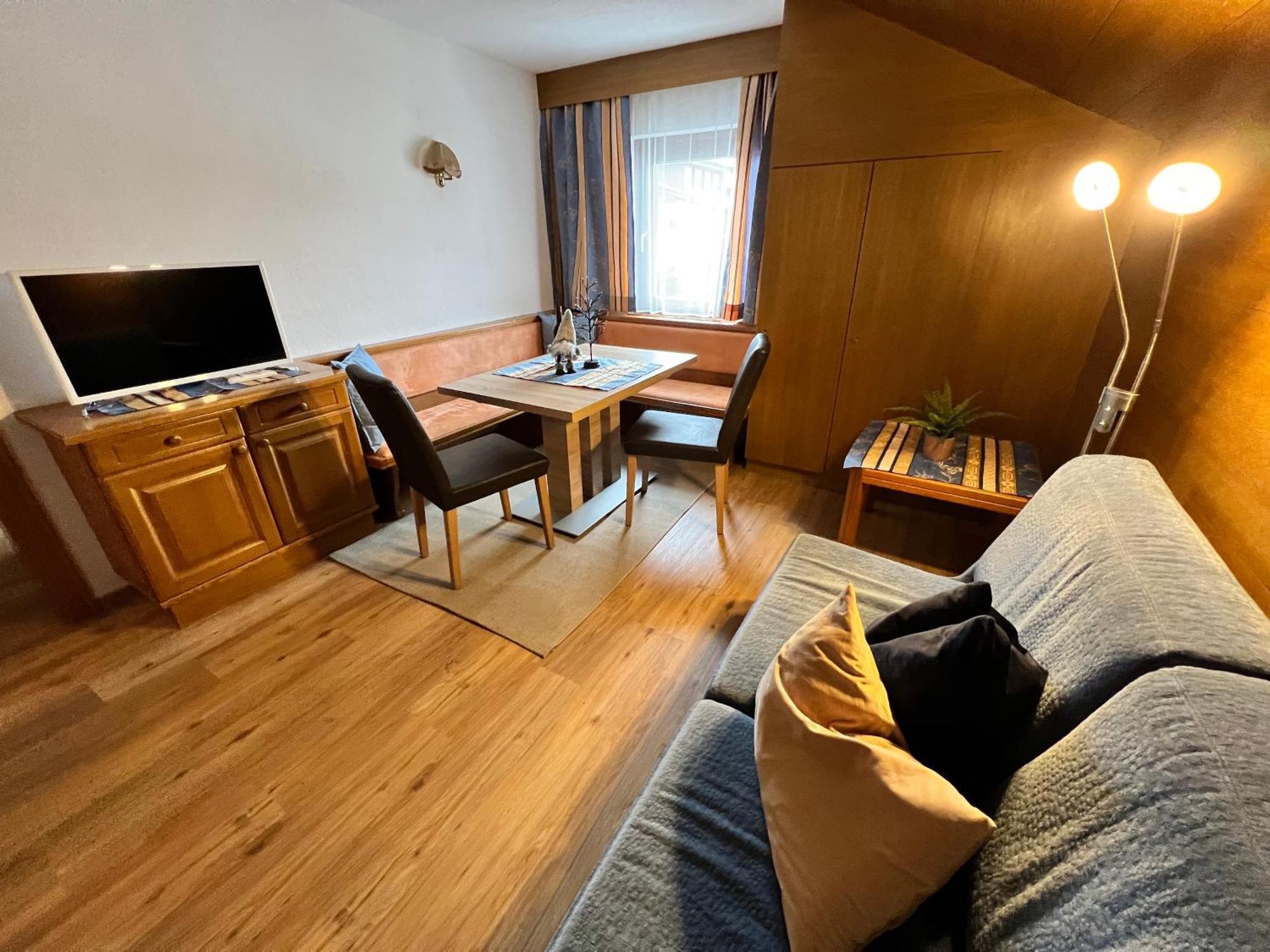 Haus Kneissl Seefeld no Tirol Exterior foto