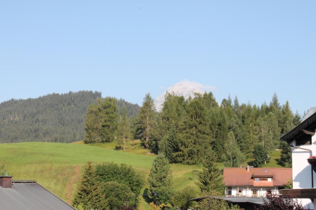 Haus Kneissl Seefeld no Tirol Quarto foto